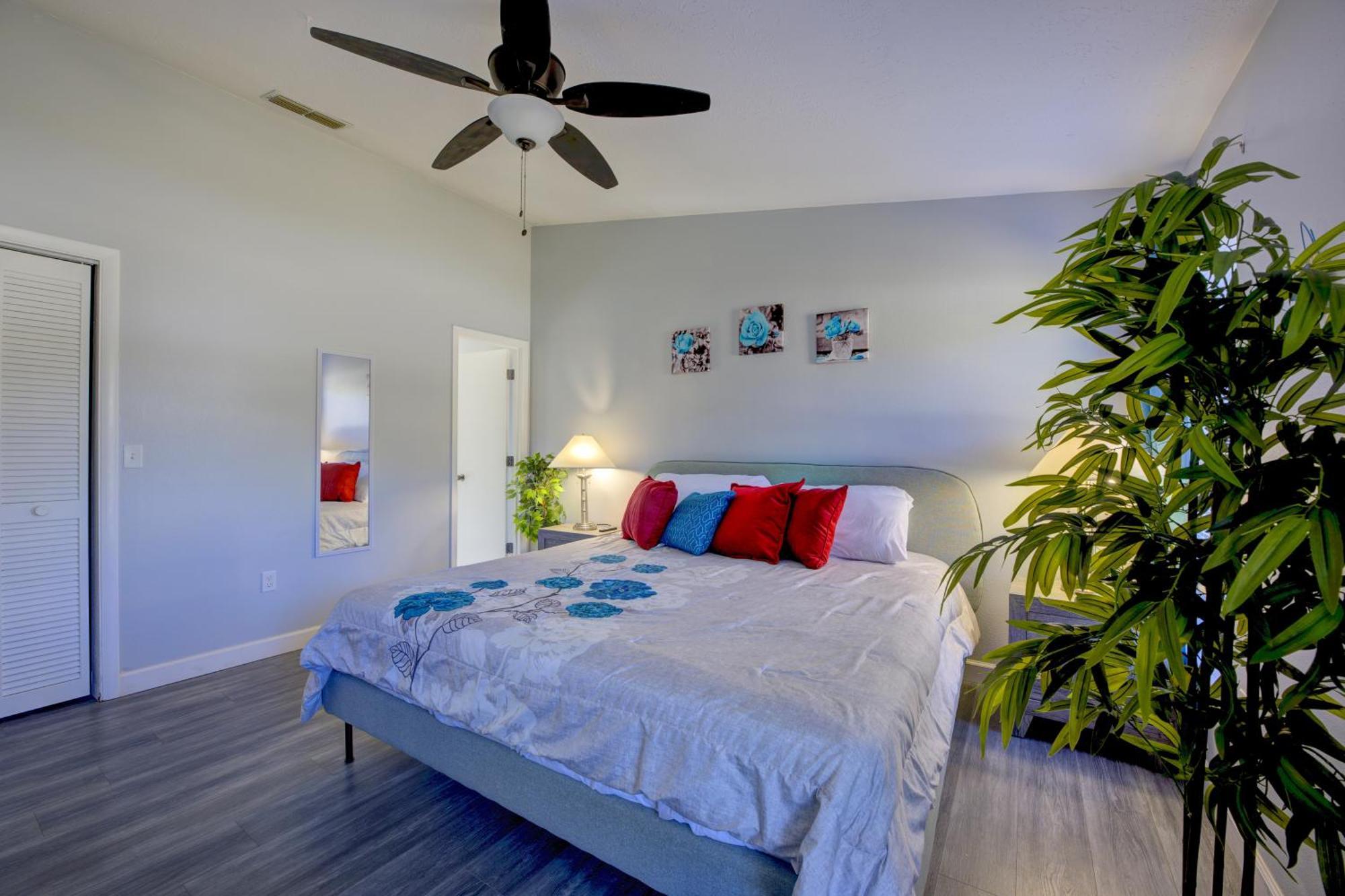 Family Fun Ping Pong, Bbq, Walk To Park Nearby Sarasota Luaran gambar